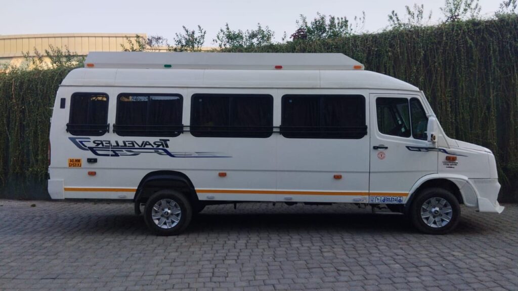 Tempo traveller rental Mumbai